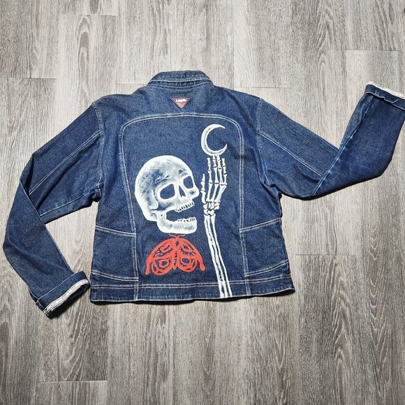 90s blue denim jacket with white contrast stitching and goth skull back graphic - Picture 1 of 15